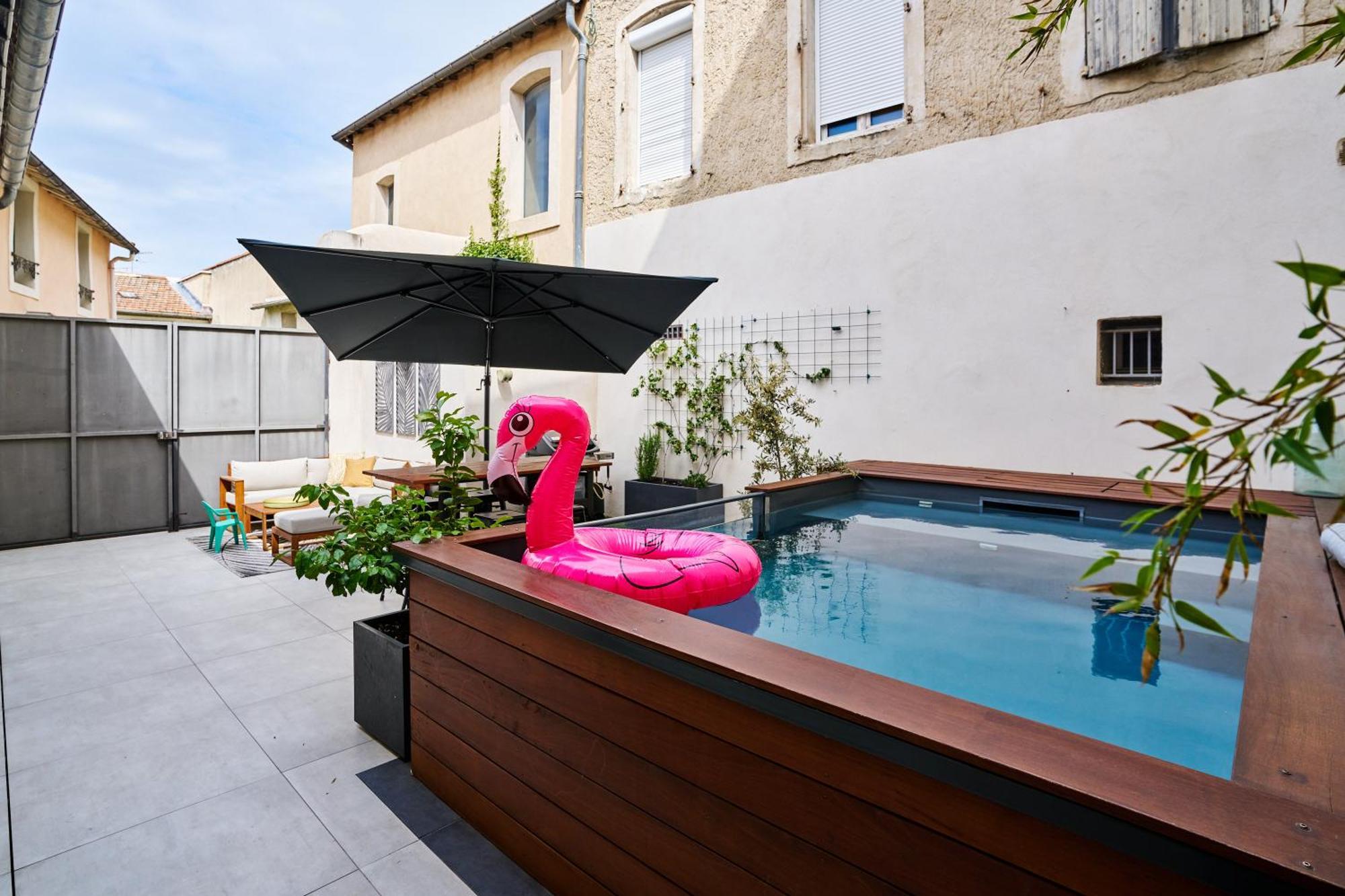 Maison De Ville Moderne Climatisee Avec Piscine Morieres-les-Avignon Luaran gambar